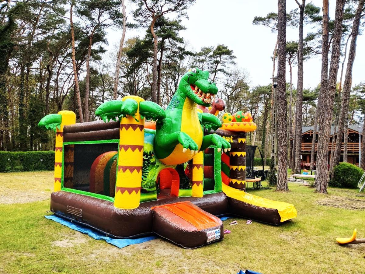 Natura Park Ustronie Morskie - Domki, Apartamenty Екстериор снимка