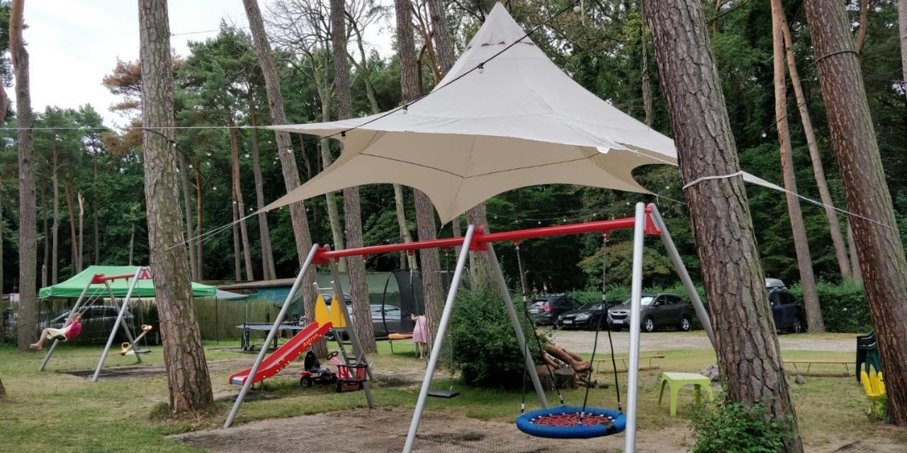 Natura Park Ustronie Morskie - Domki, Apartamenty Екстериор снимка