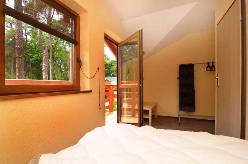 Natura Park Ustronie Morskie - Domki, Apartamenty Екстериор снимка