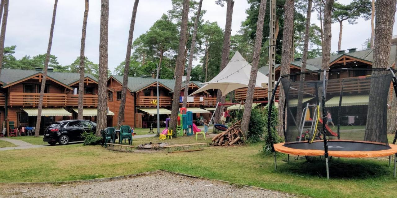 Natura Park Ustronie Morskie - Domki, Apartamenty Екстериор снимка